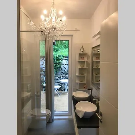 Near Argegno Dizzasco Dom wakacyjny