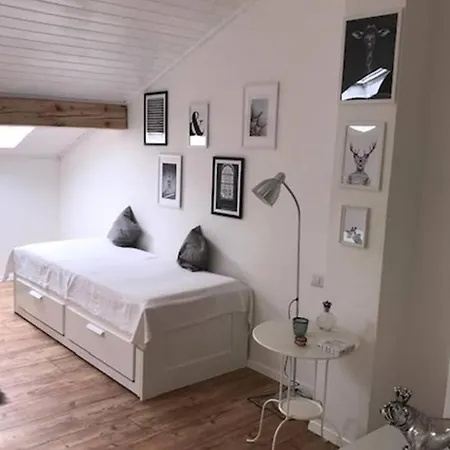 Near Argegno Dizzasco *